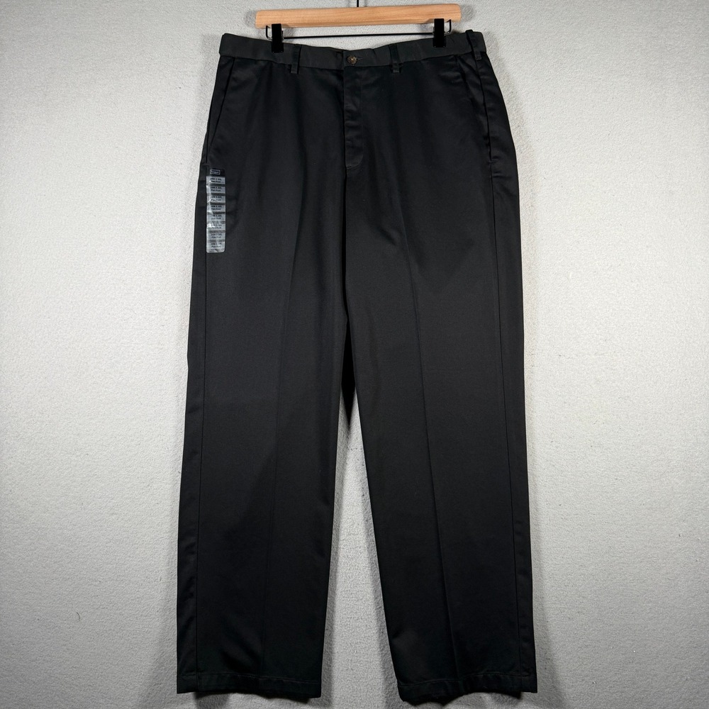 Haggar Work-to-Weekend Khaki Mens 36x30 Black Classic Fit No Iron Cotton Pants